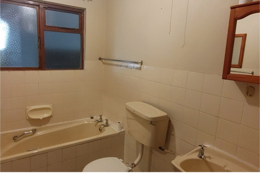 3 Bedroom Property for Sale in Brackenfell Central Western Cape